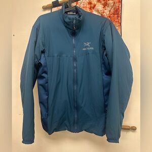 Arc'teryx Men's Deep Teal Colored Atom lt Jacket Size Medium